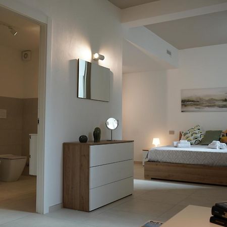 Monumentale M5 Apt - 6 Ospiti & Famiglie Con 2 Bagni E Suite Milan Luaran gambar